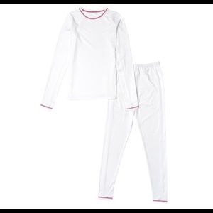 New Cuddle Duds 2 piece  set - 2T 3T